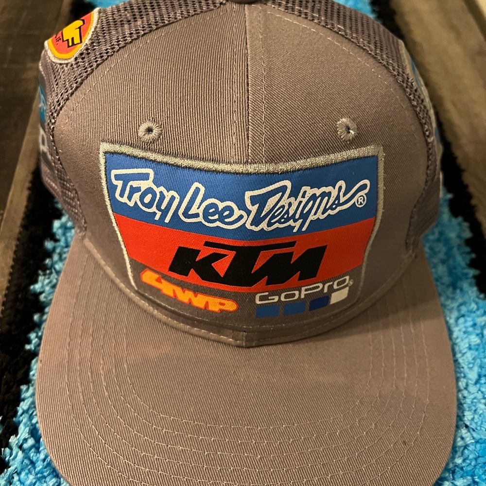 Troy Lee Designs SnapBack Hat 🧢 |